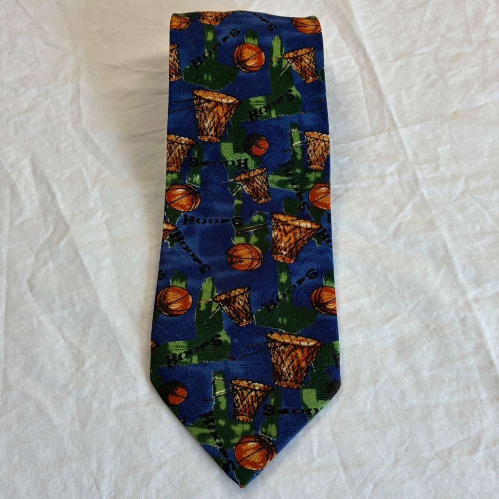 Beverly Hills Polo Club Mens Basketball Hoops Novelty Necktie Coach Sports